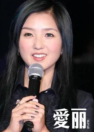 何洁