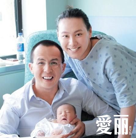 梁洛施李泽楷