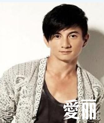 吴奇隆